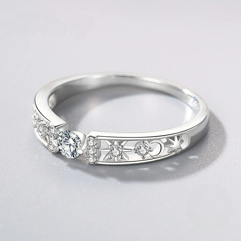 Glam Line CZ Ring