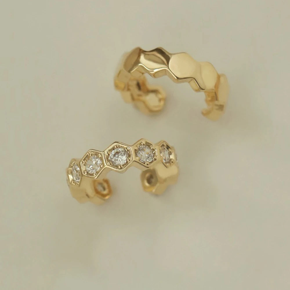 Golden Glamour Ear Cuff