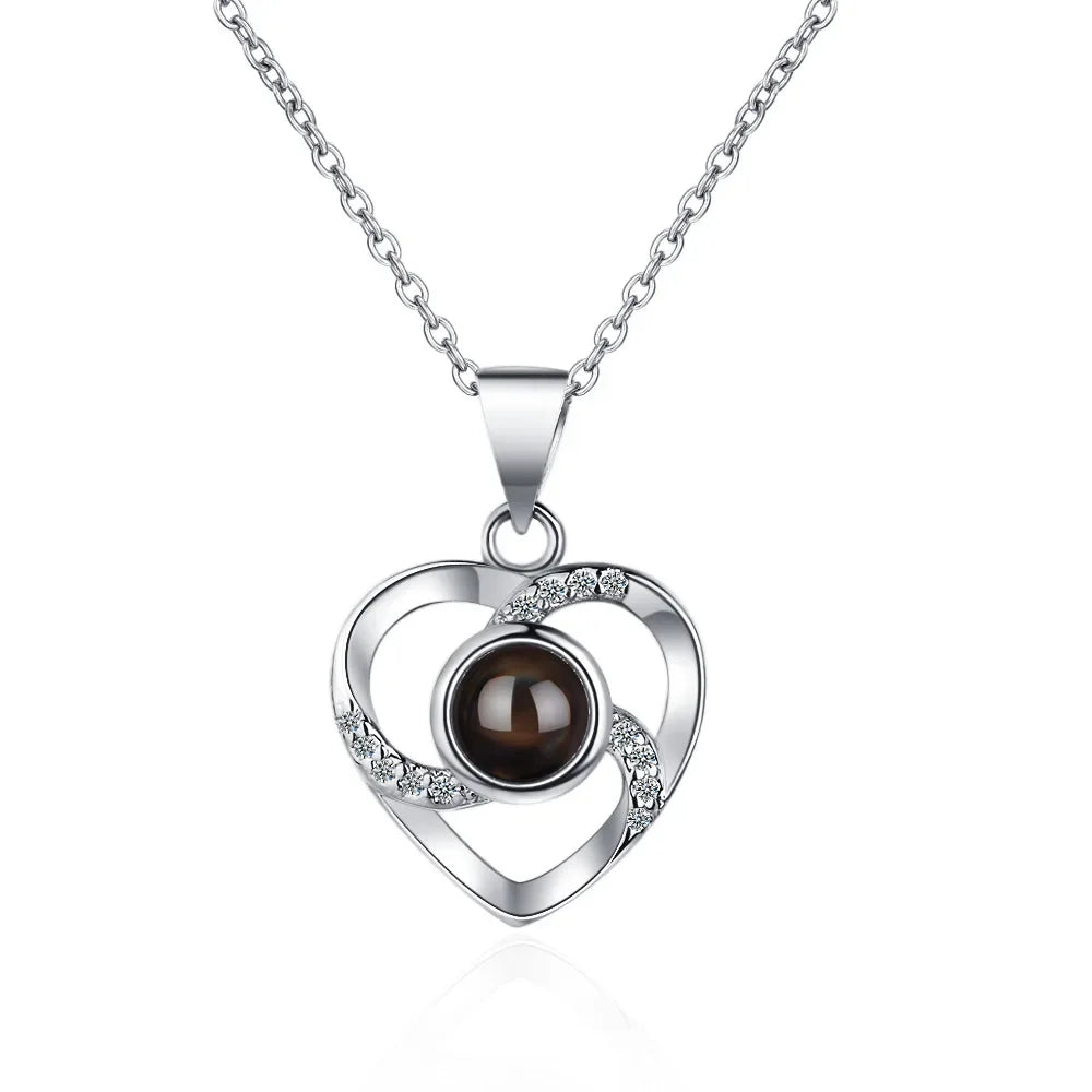 Projection Heart Pendant Necklace