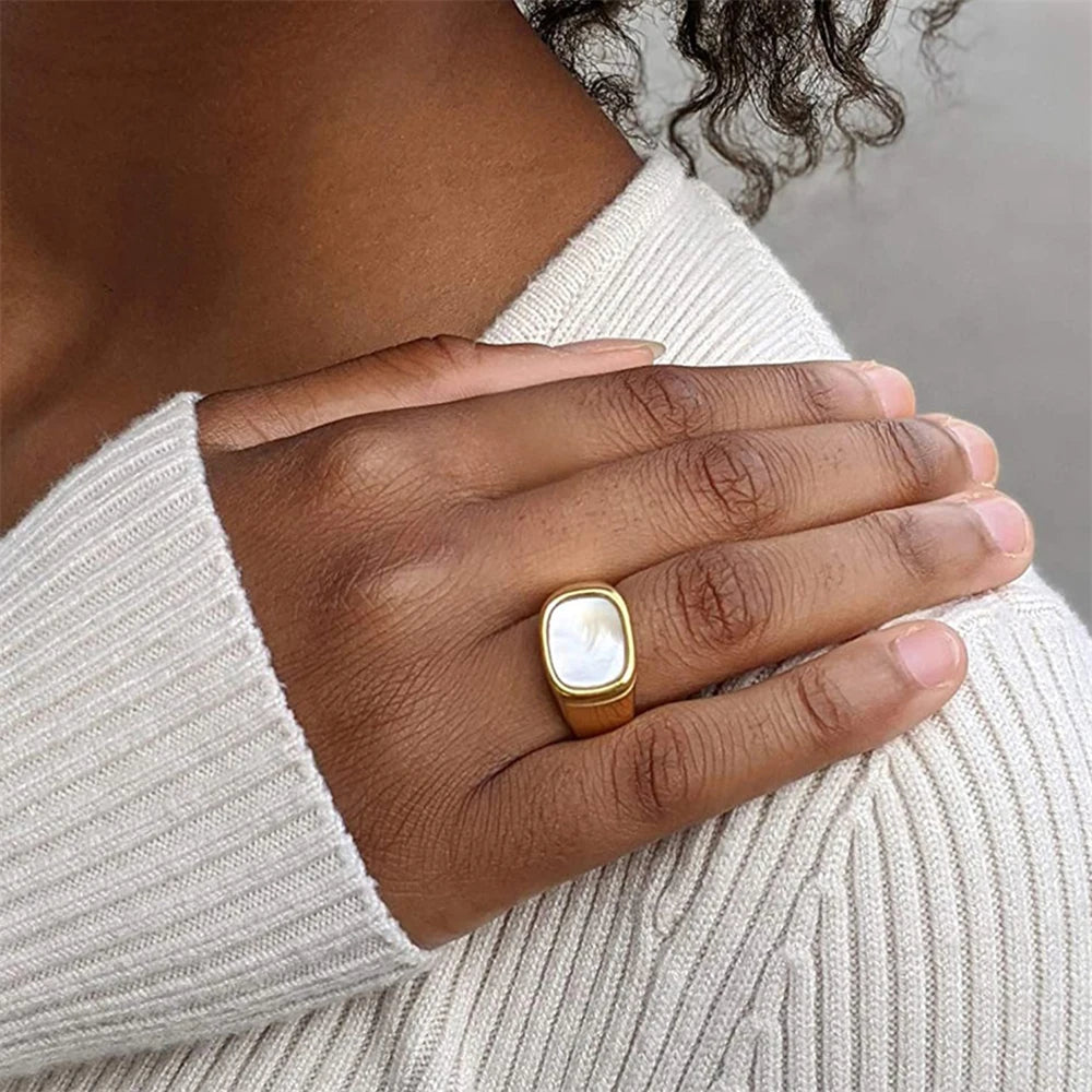 Bold Shell Square Ring