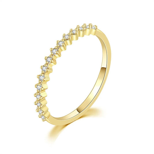 Dainty Lux Zircon Ring